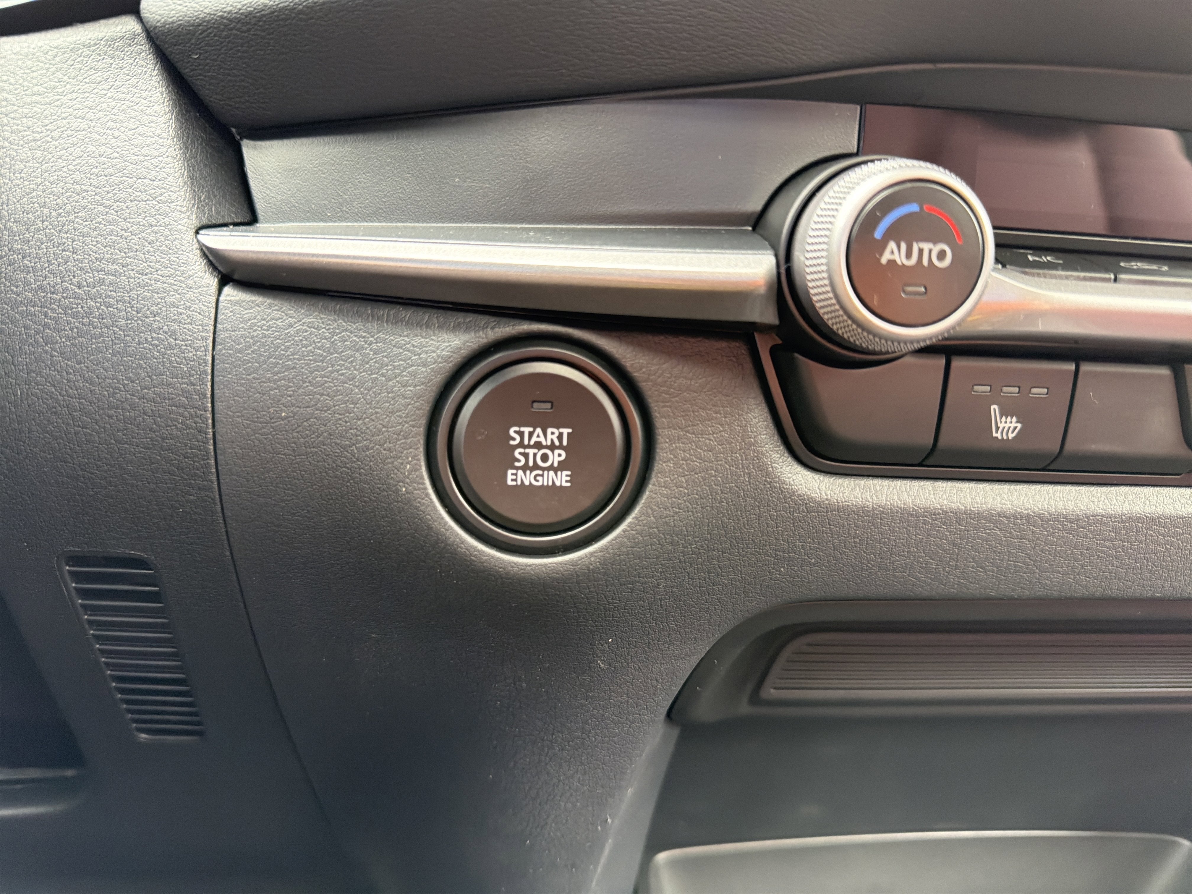 2026 Mazda Mazda CX-30 2.5 S Carbon Edition AWD