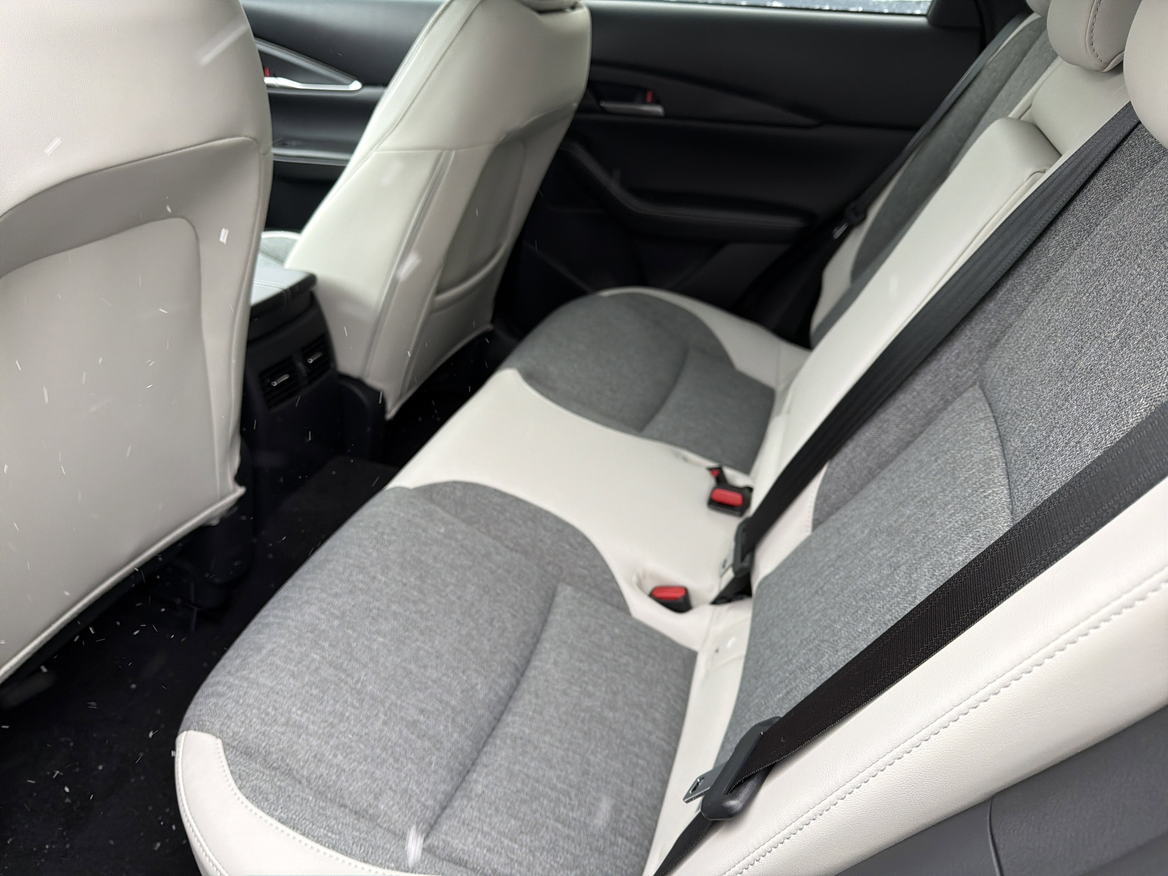 2026 Mazda Mazda CX-30 2.5 S Aire Edition