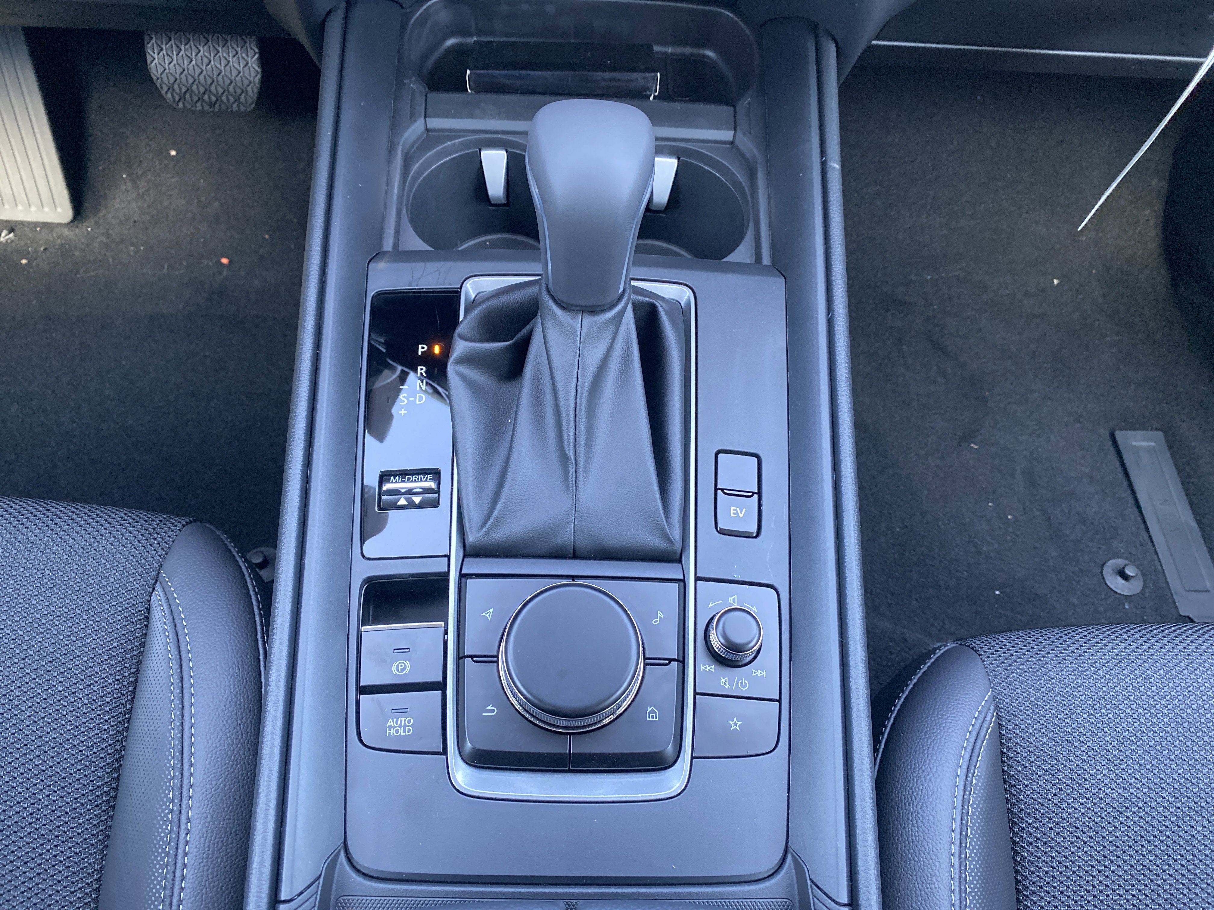 2025 Mazda Mazda CX-50 Hybrid Preferred AWD