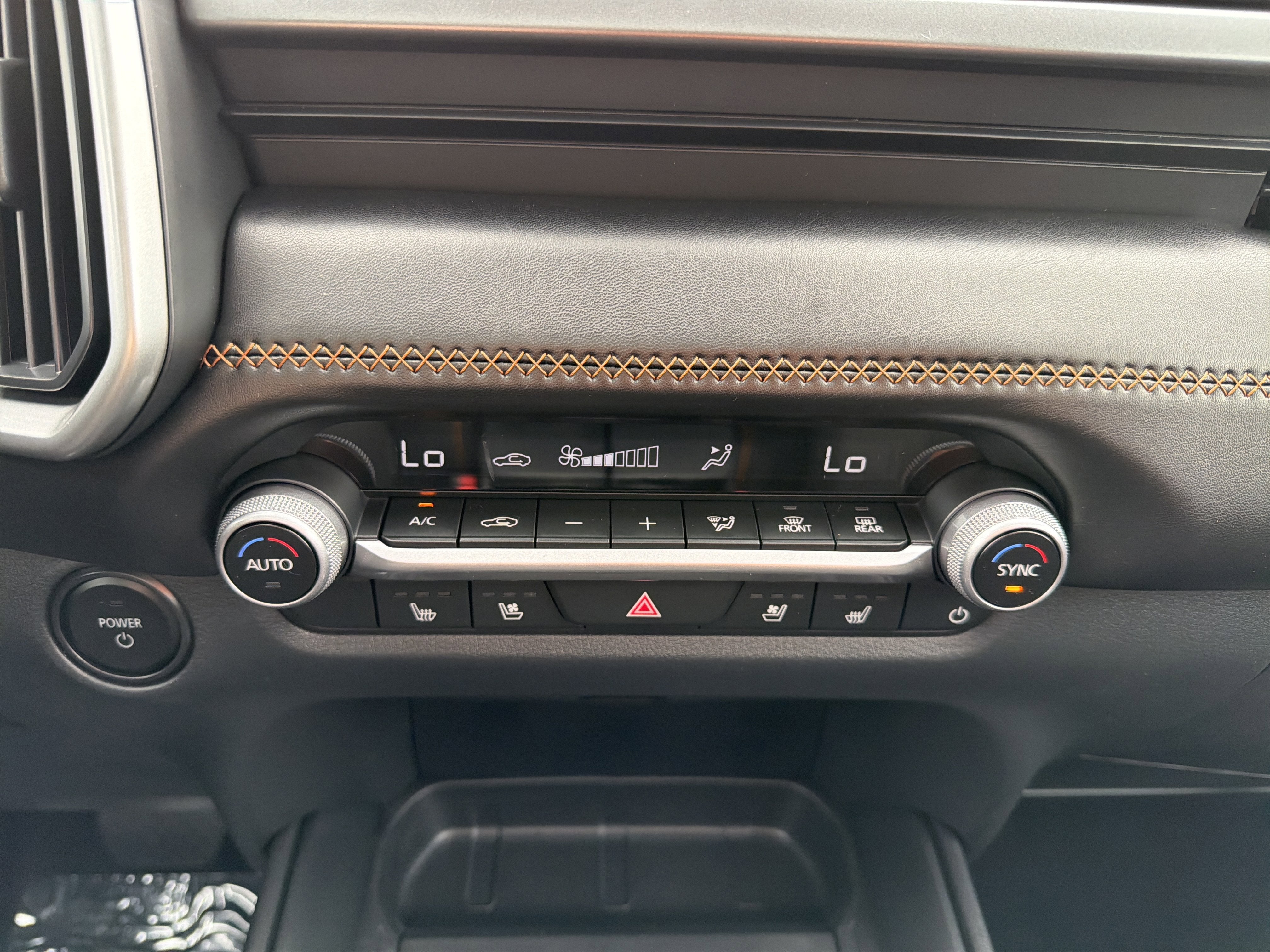 2026 Mazda Mazda CX-50 Hybrid Premium AWD