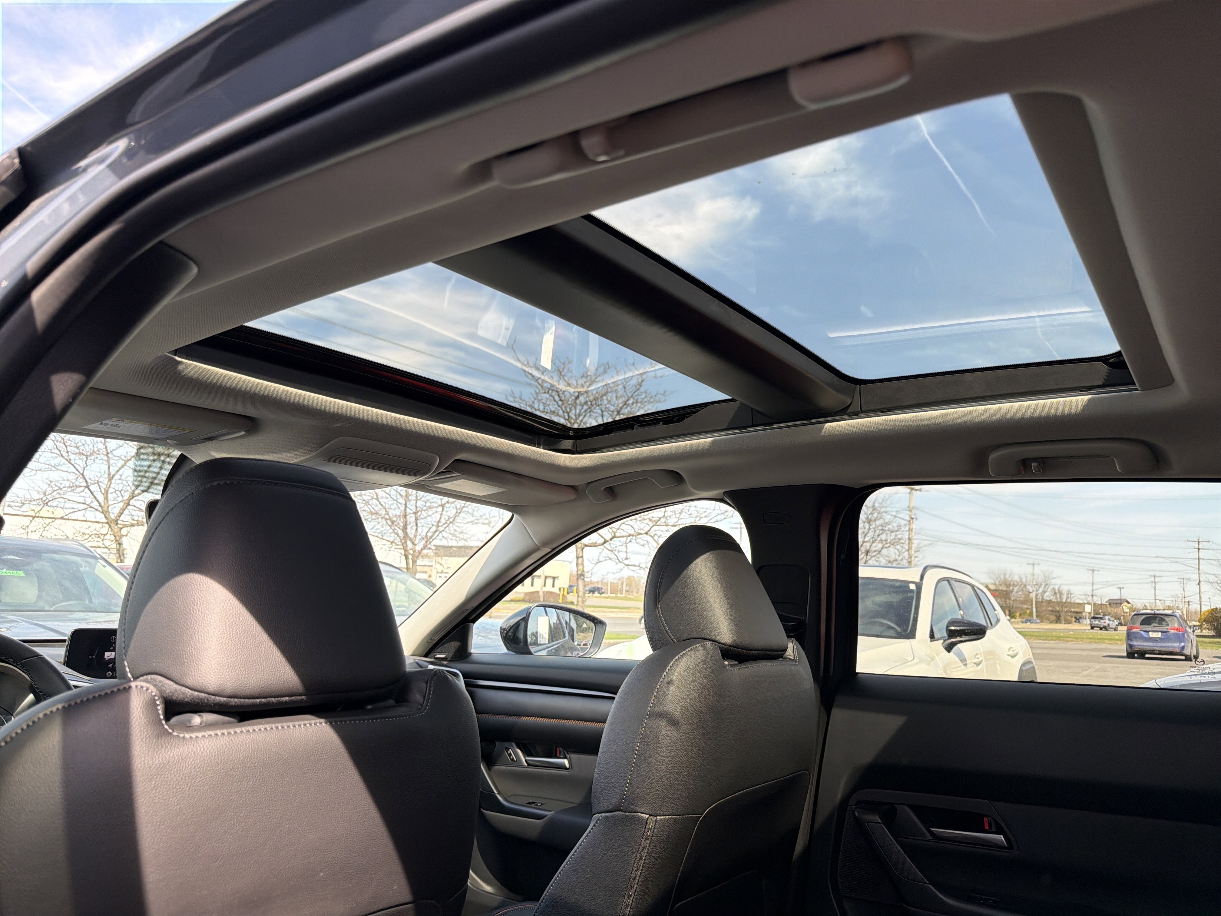 2026 Mazda Mazda CX-50 Hybrid Premium AWD