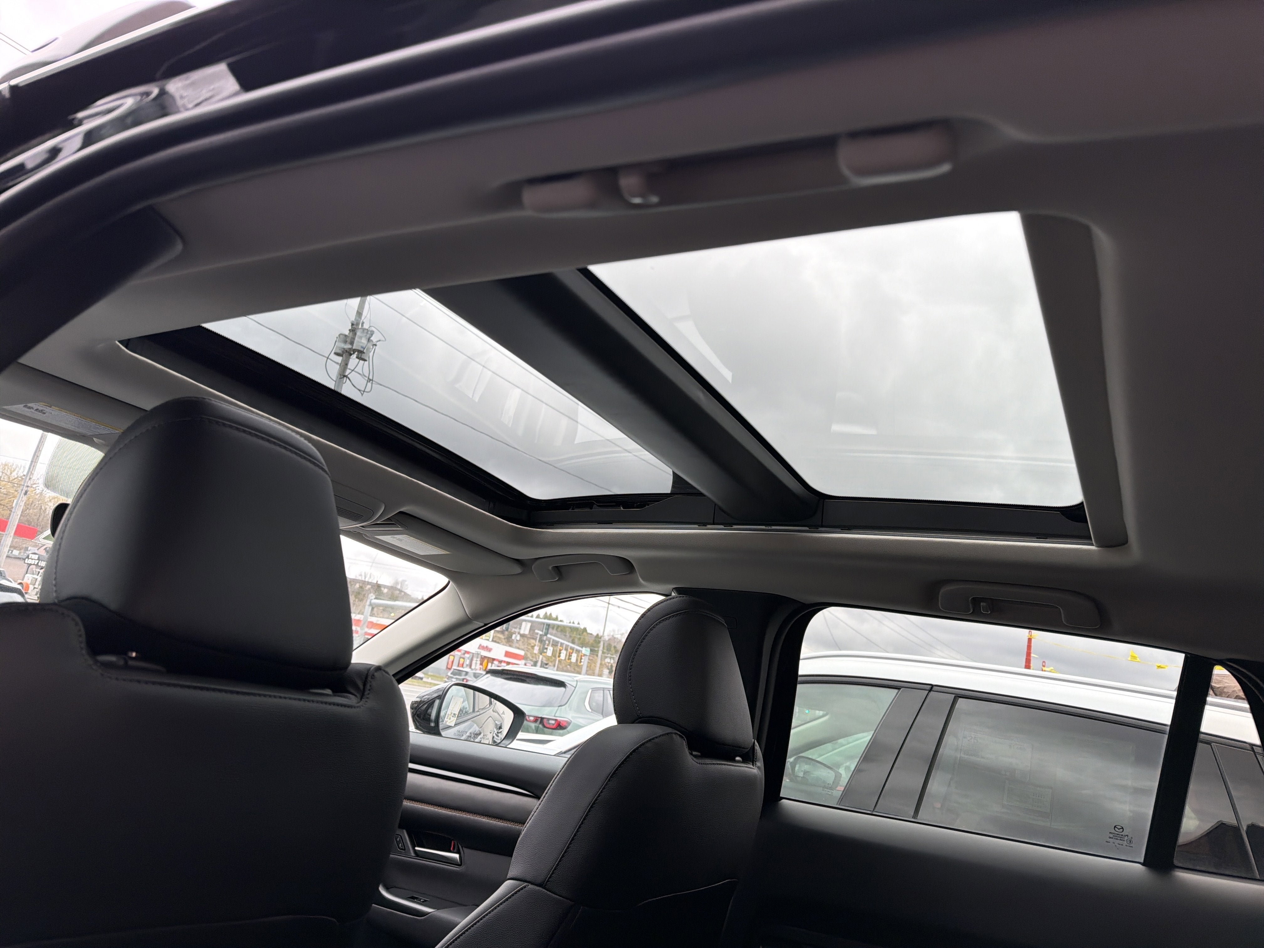 2026 Mazda Mazda CX-50 HEV Premium AWD