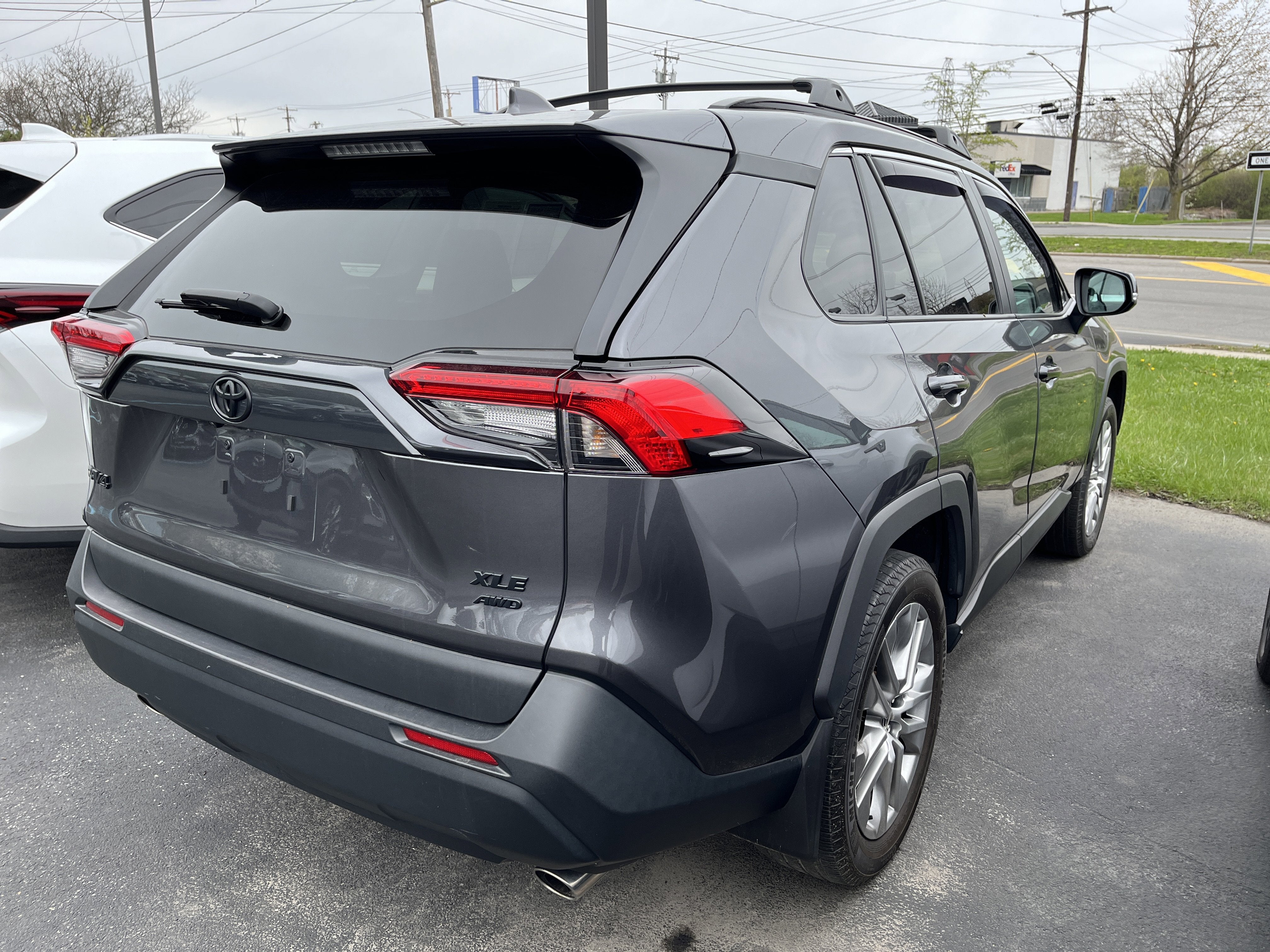 2023 Toyota RAV4 XLE Premium AWD