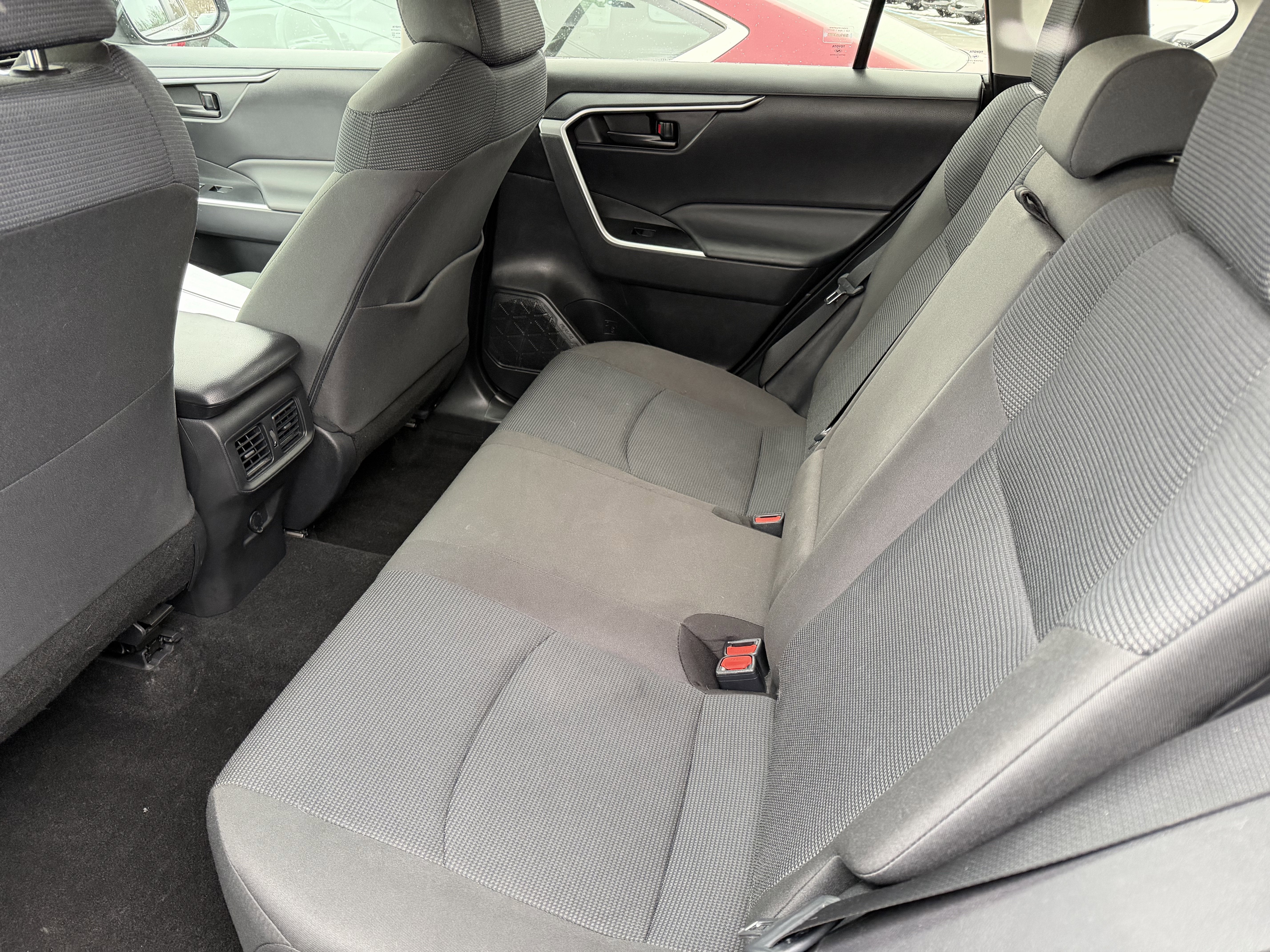 2023 Toyota RAV4 LE AWD