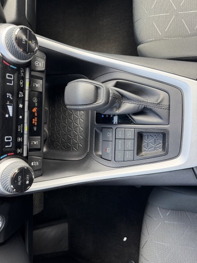 2024 Toyota RAV4 XLE AWD