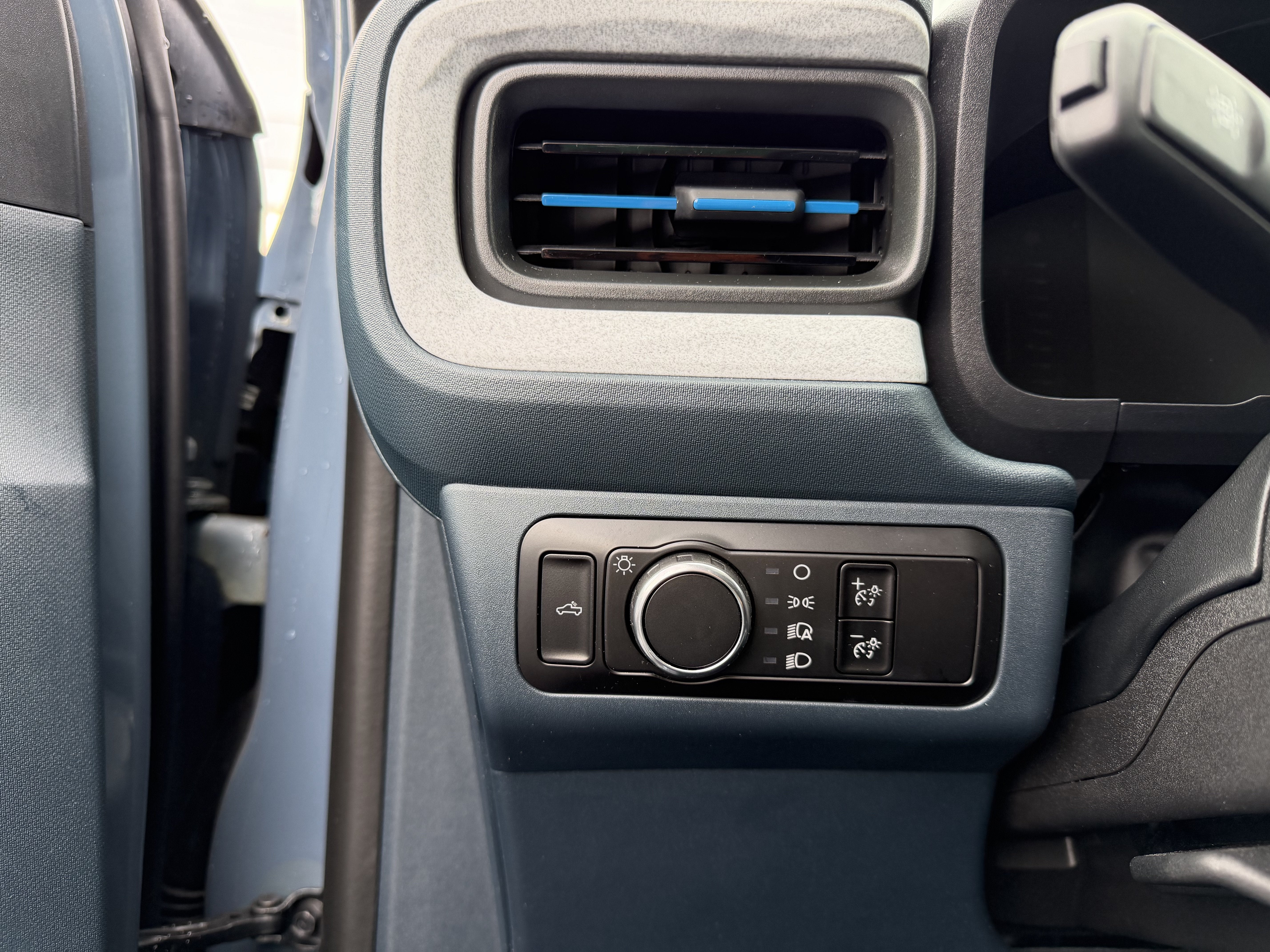 2025 Ford Maverick XLT AWD SuperCrew