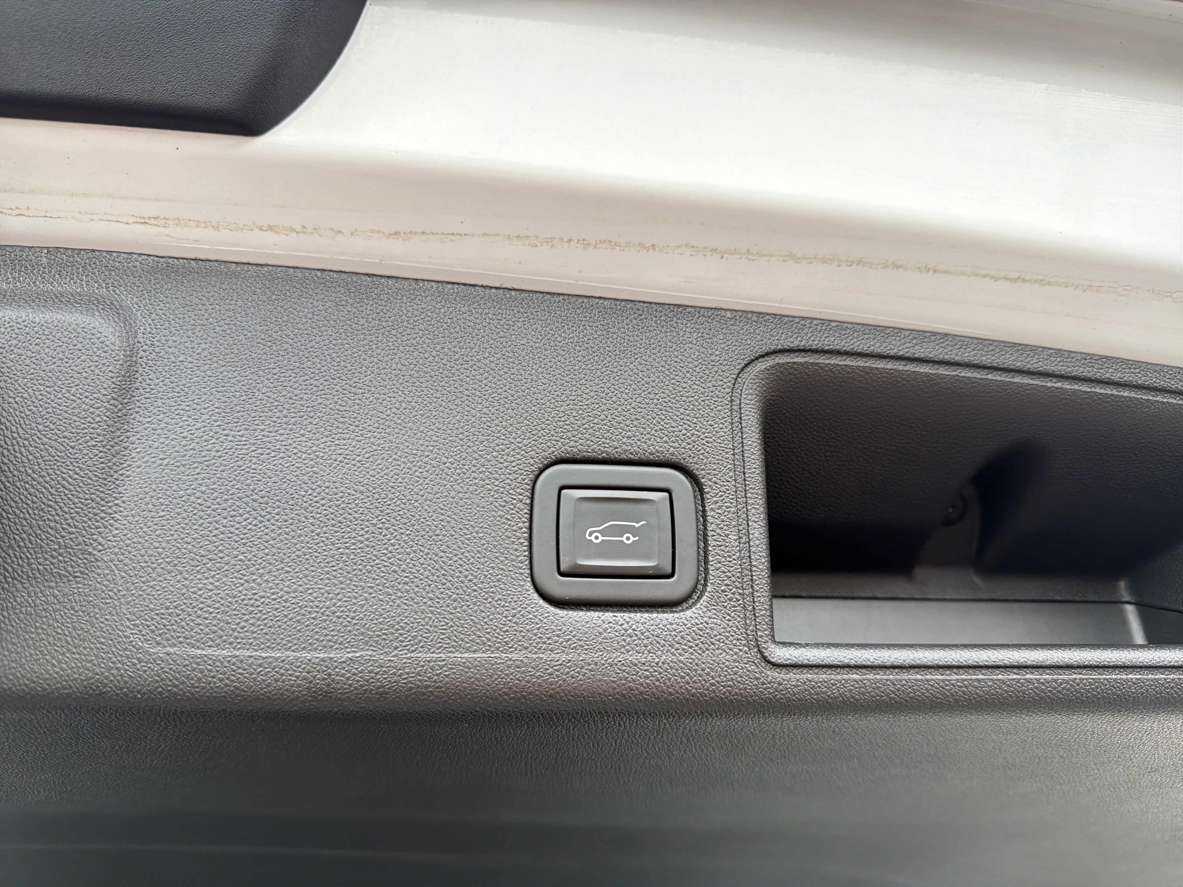 2024 GMC Terrain AWD 4dr SLT