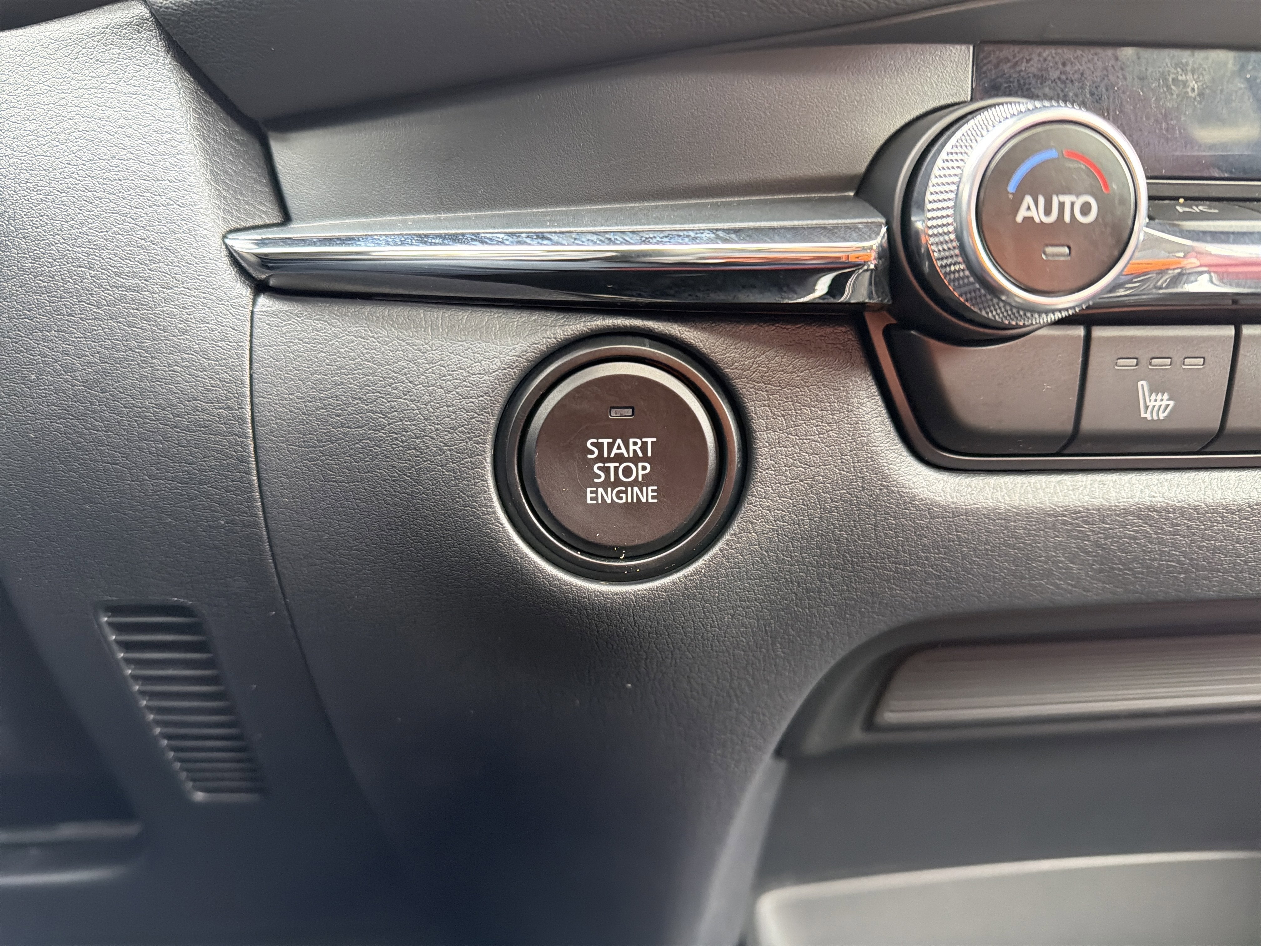 2025 Mazda Mazda CX-30 2.5 S Carbon Edition