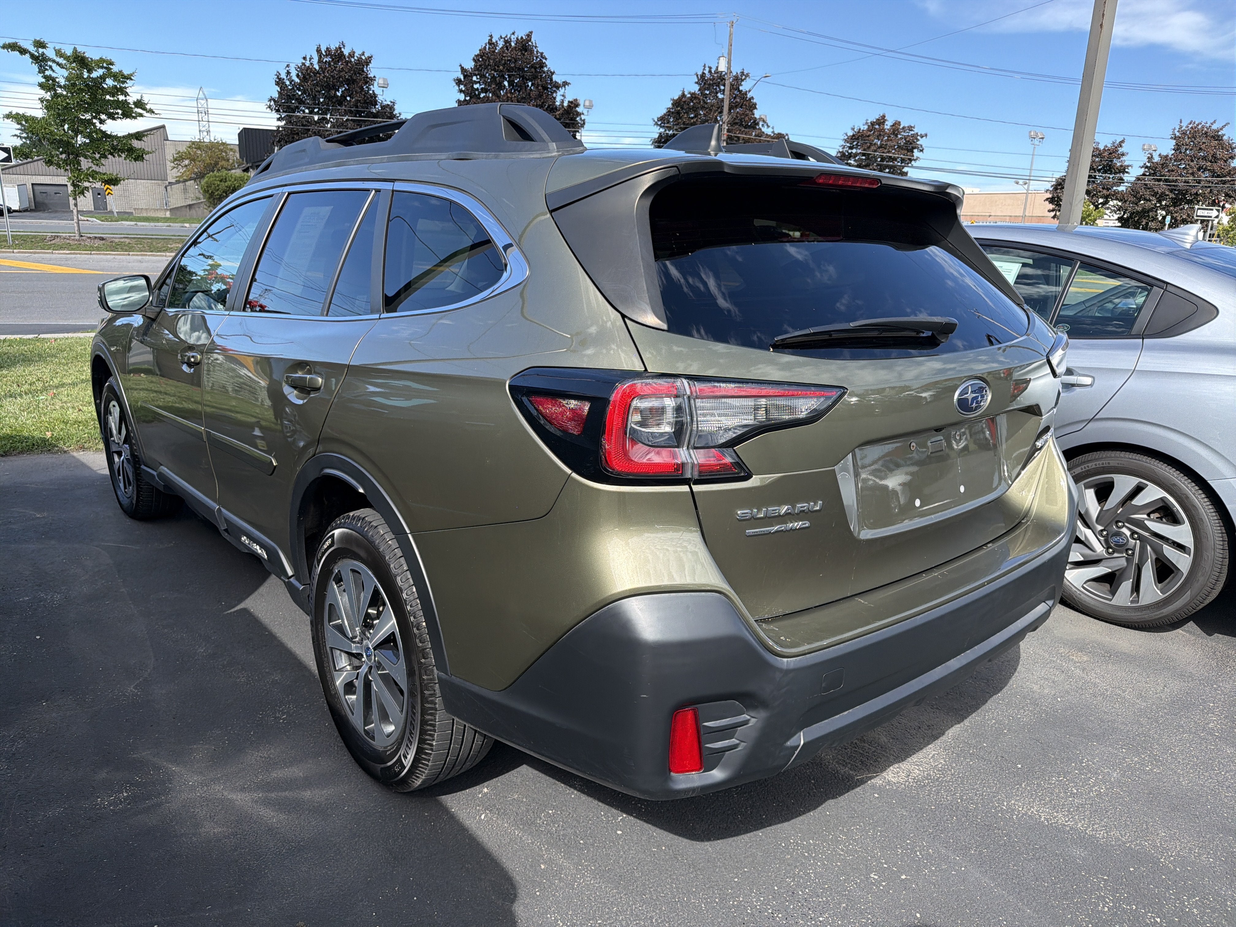 2021 Subaru Outback Premium