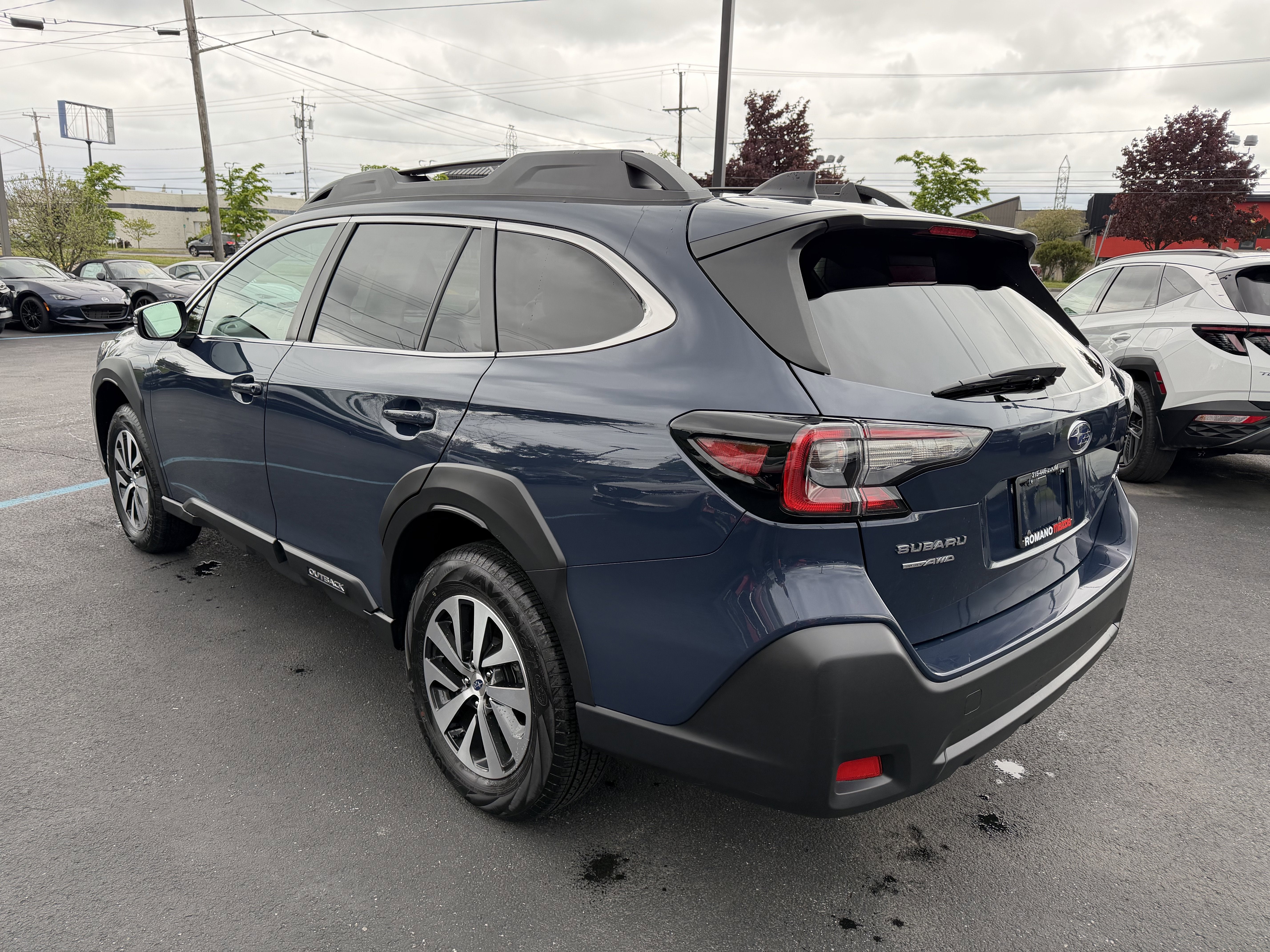 2023 Subaru Outback Premium