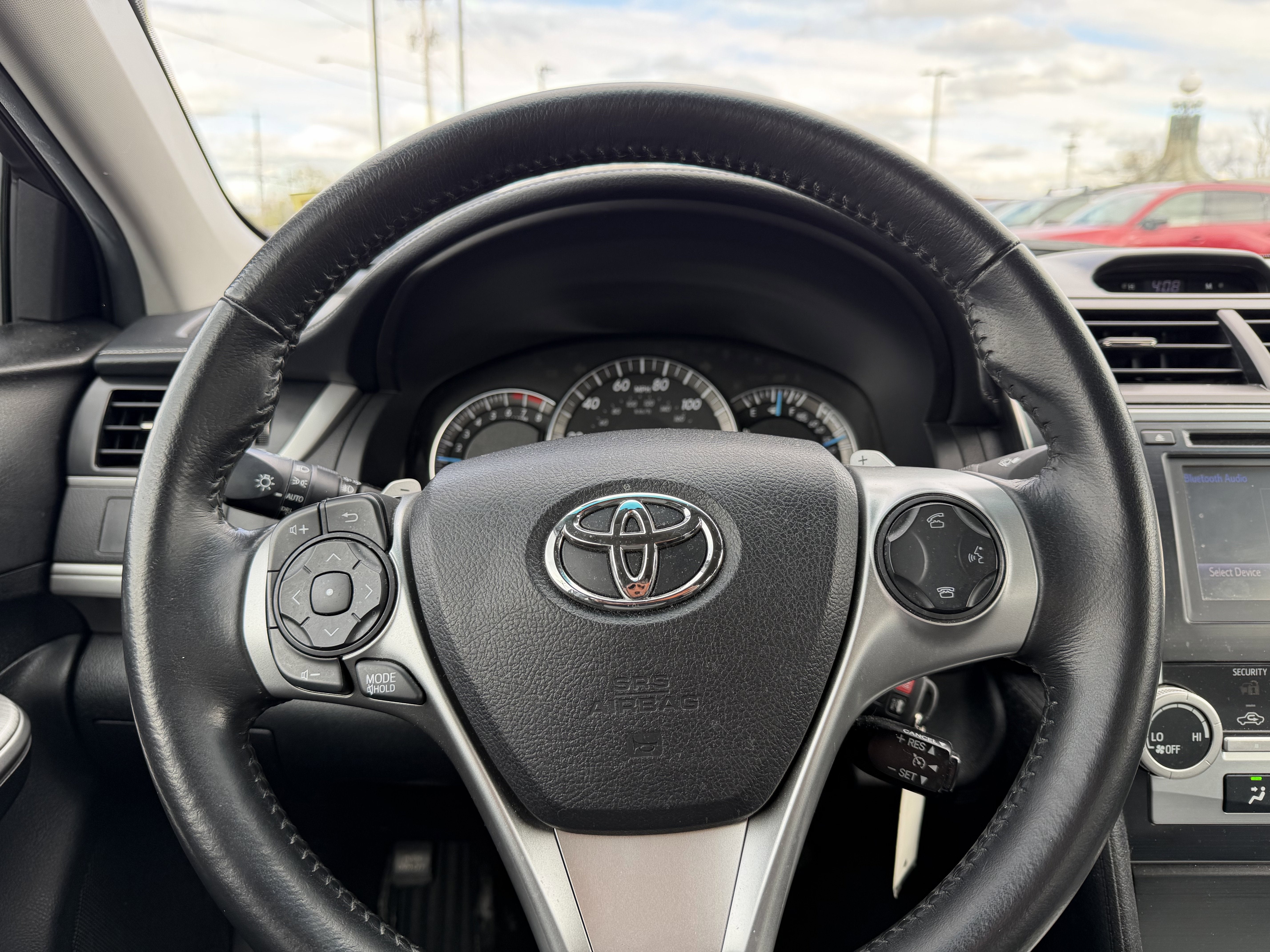 2014 Toyota Camry SE