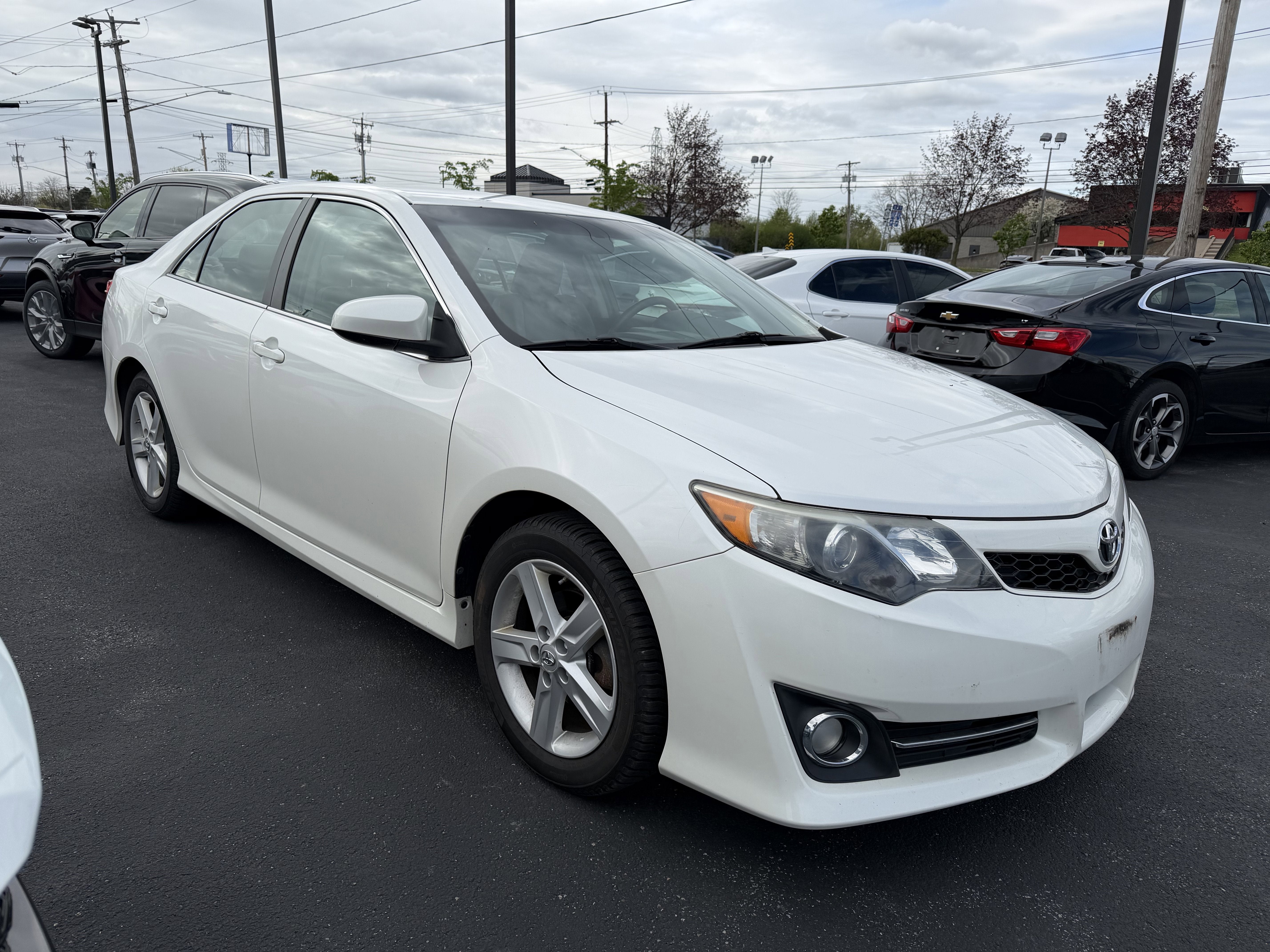 2014 Toyota Camry SE