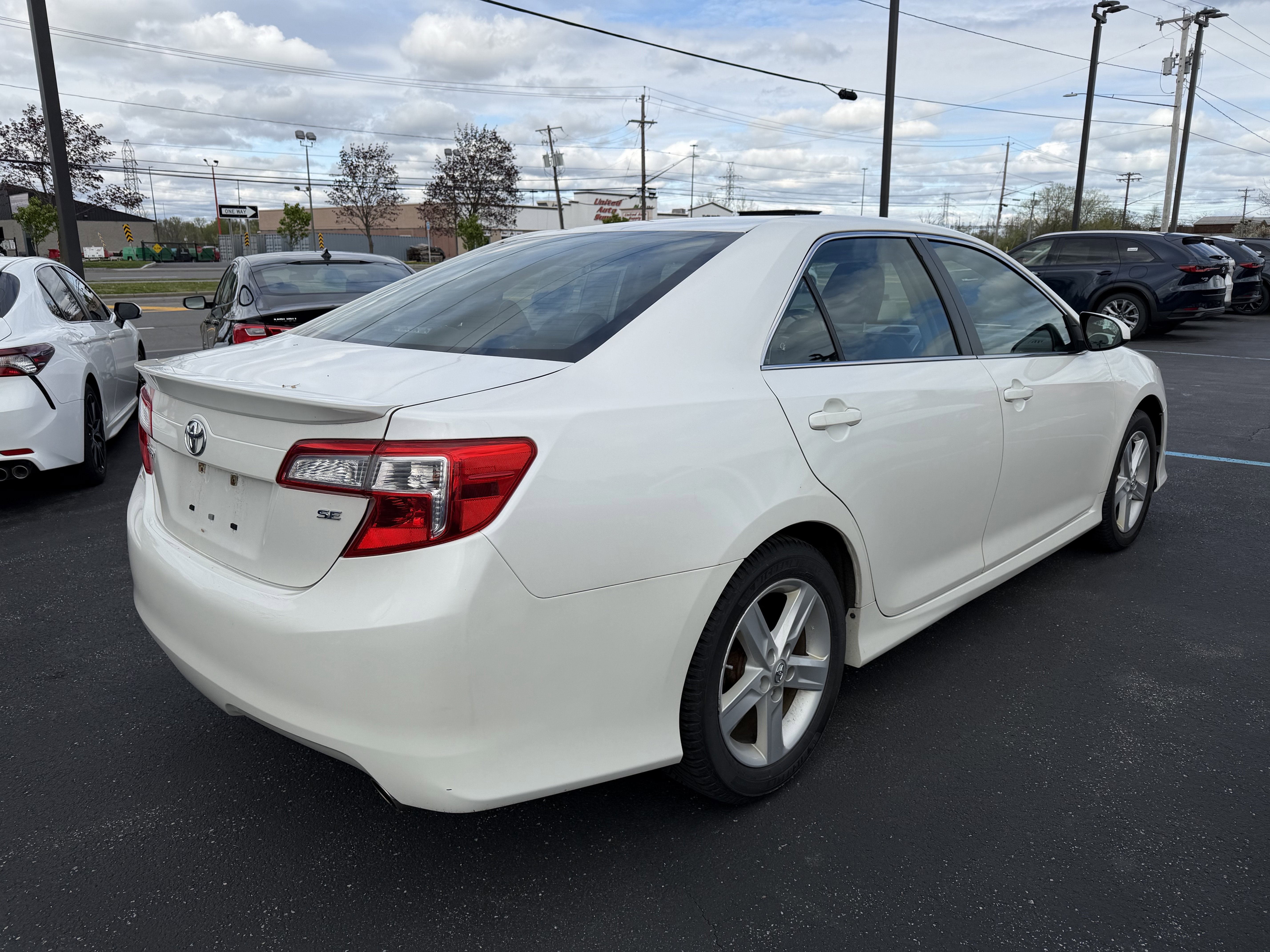 2014 Toyota Camry SE