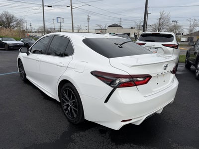 2023 Toyota Camry SE