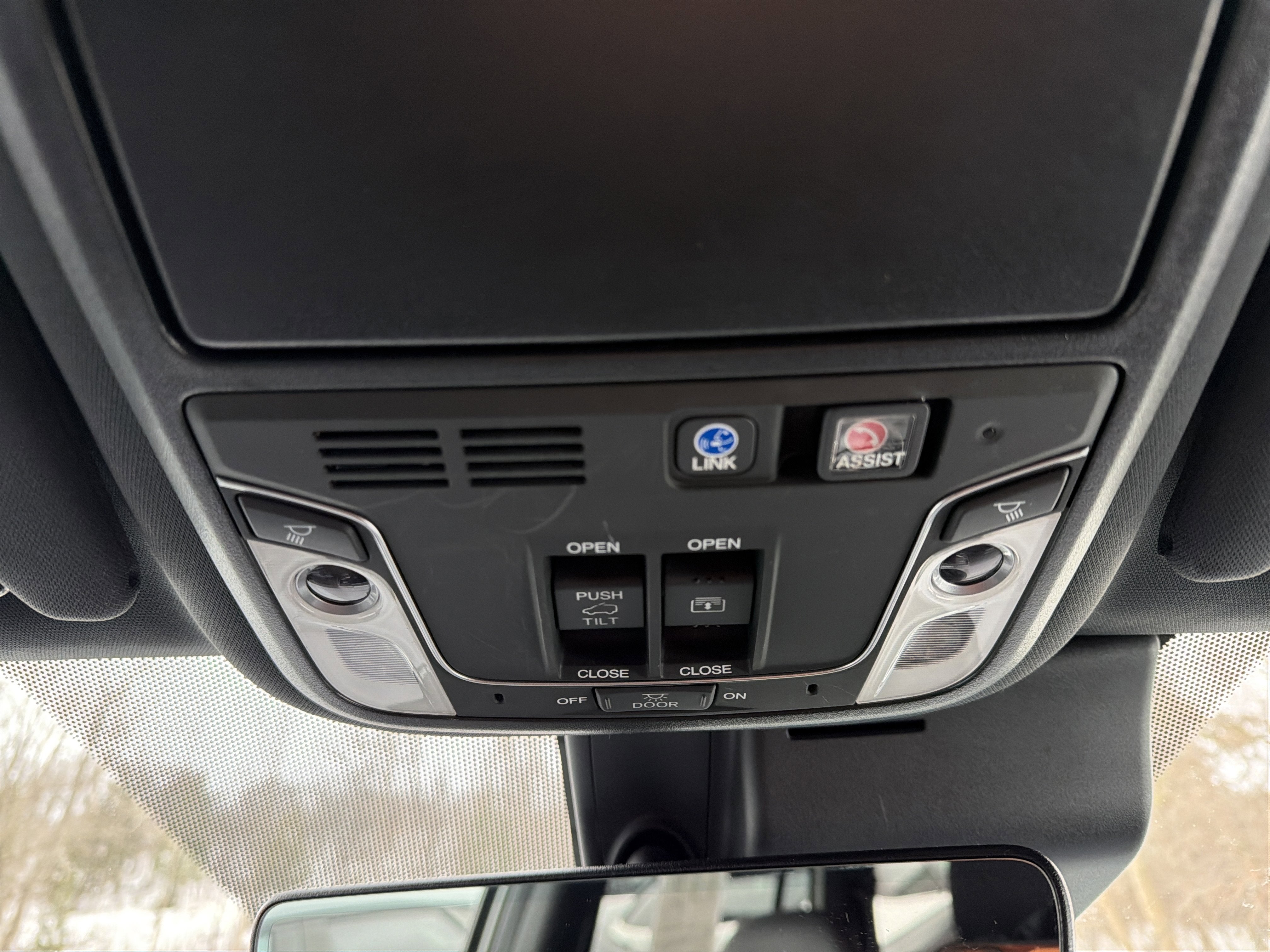 2022 Honda Pilot Black Edition