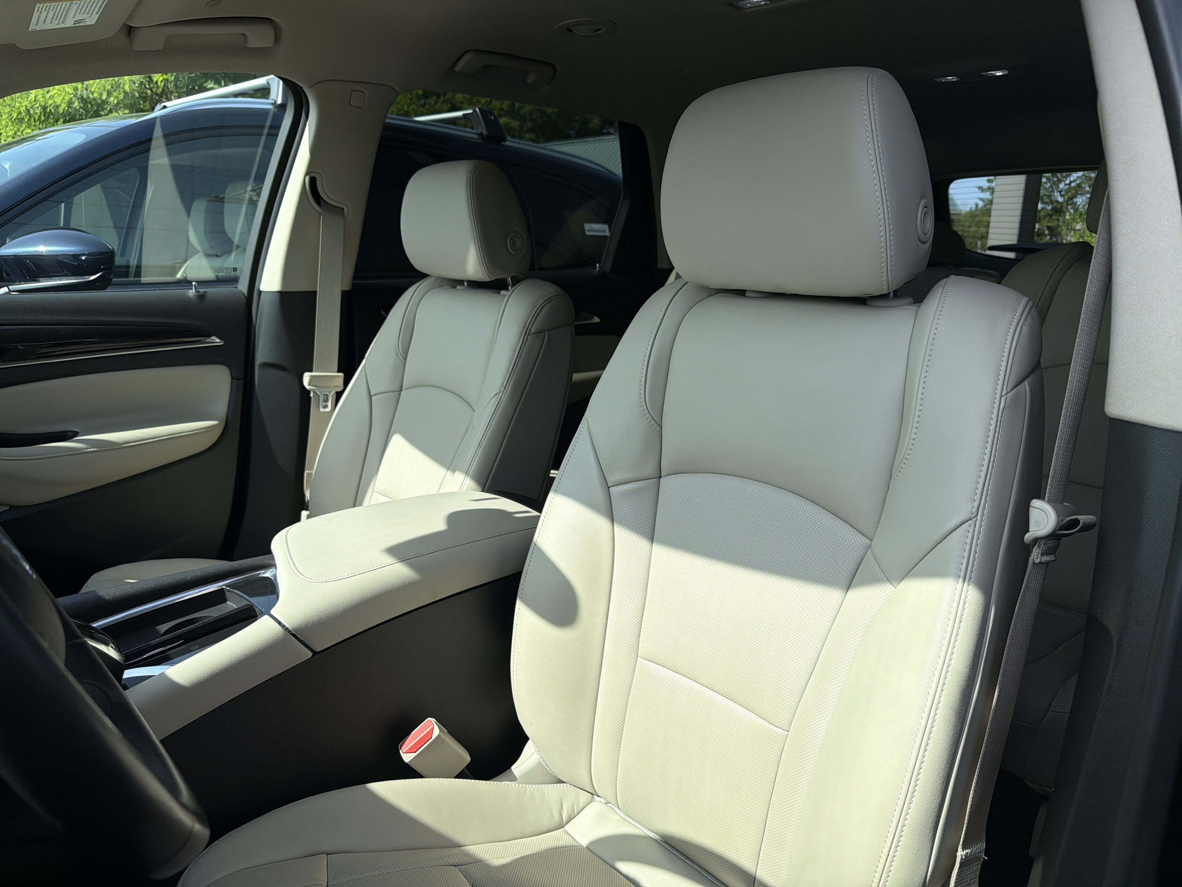 2021 Buick Enclave AWD 4dr Essence