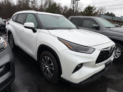 2024 Toyota Highlander XLE