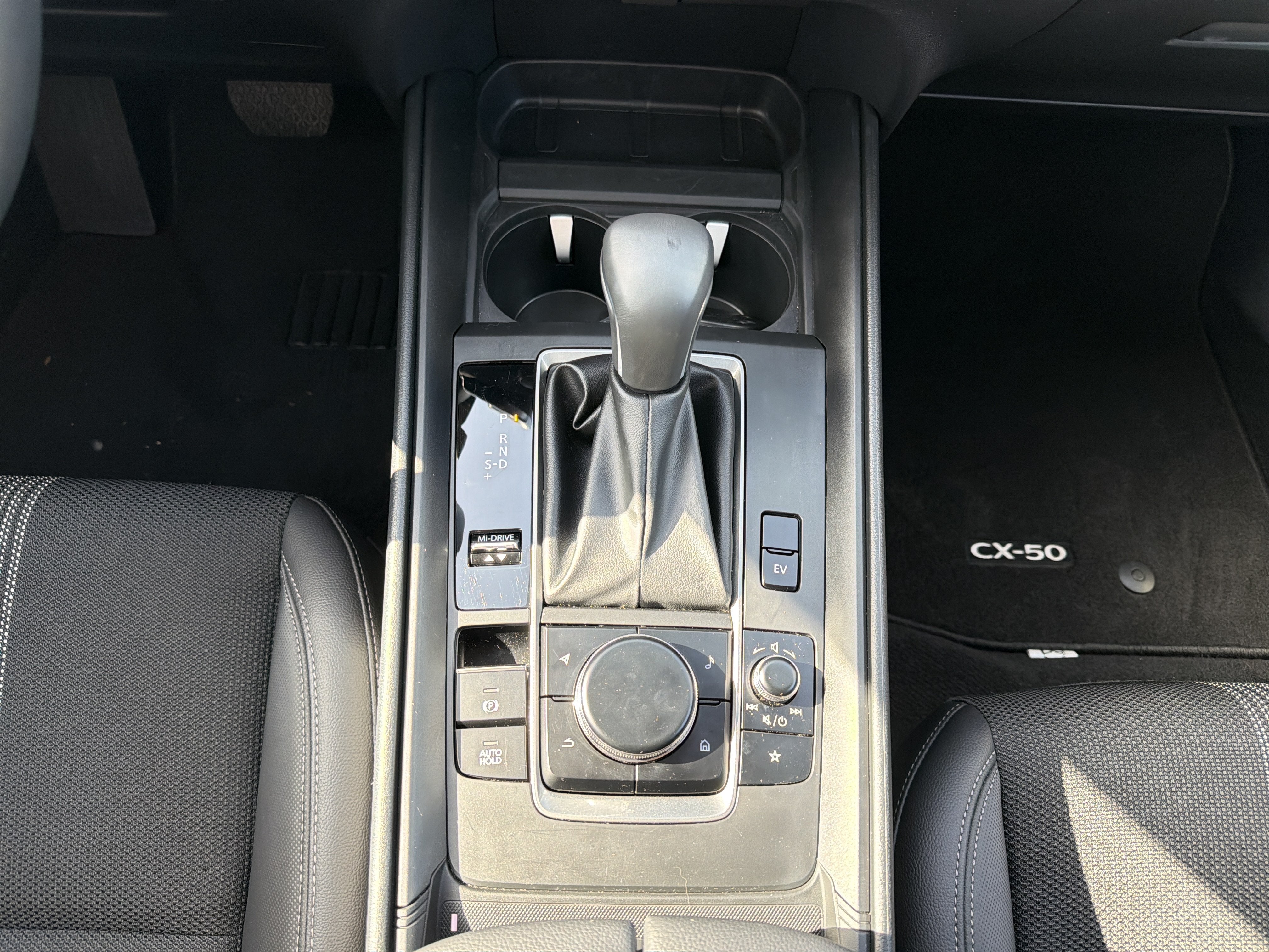2025 Mazda Mazda CX-50 Hybrid Preferred Package AWD