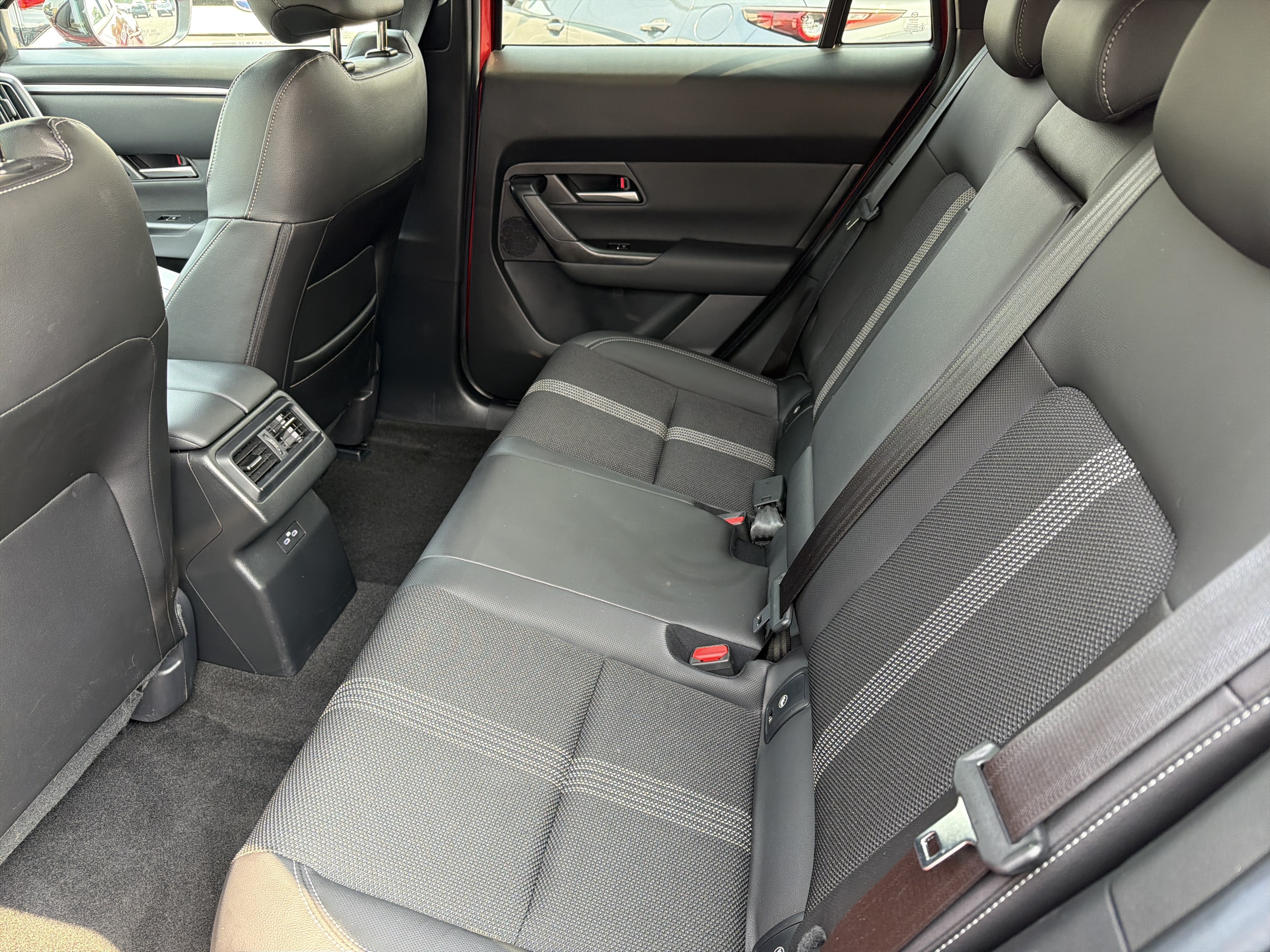 2025 Mazda Mazda CX-50 Hybrid Preferred Package AWD
