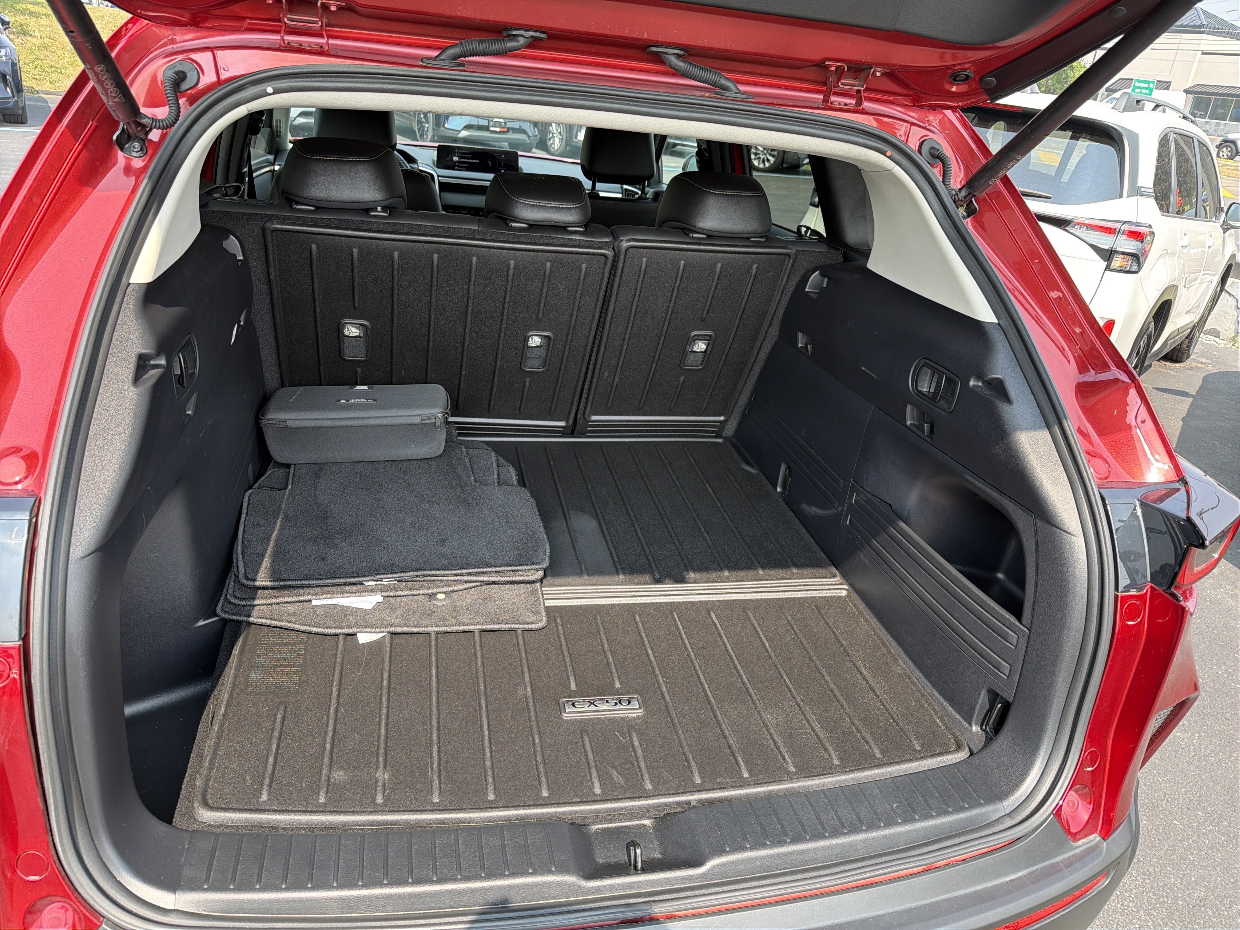 2025 Mazda Mazda CX-50 Hybrid Preferred Package AWD