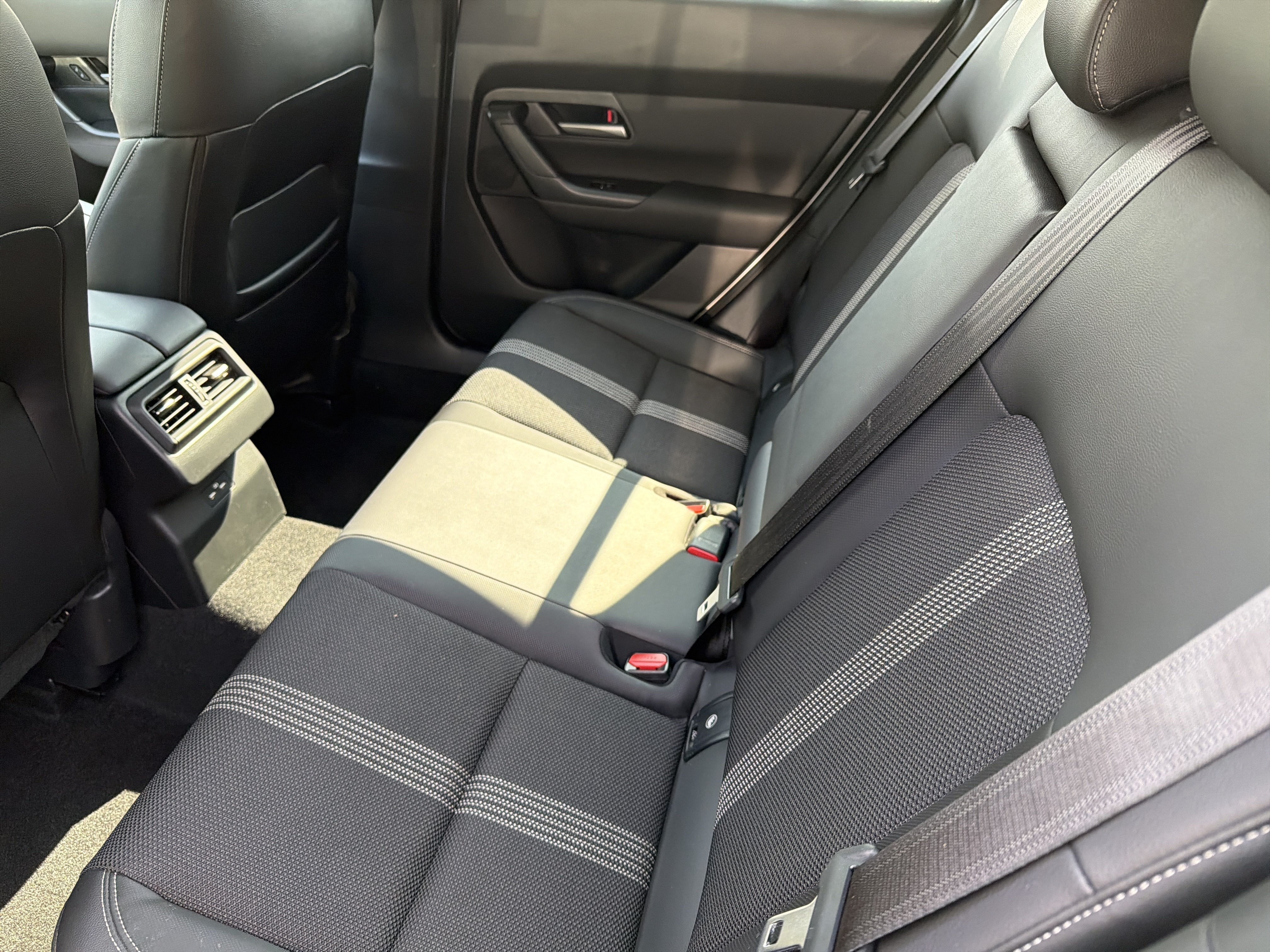 2024 Mazda Mazda CX-50 2.5 S Preferred Package AWD