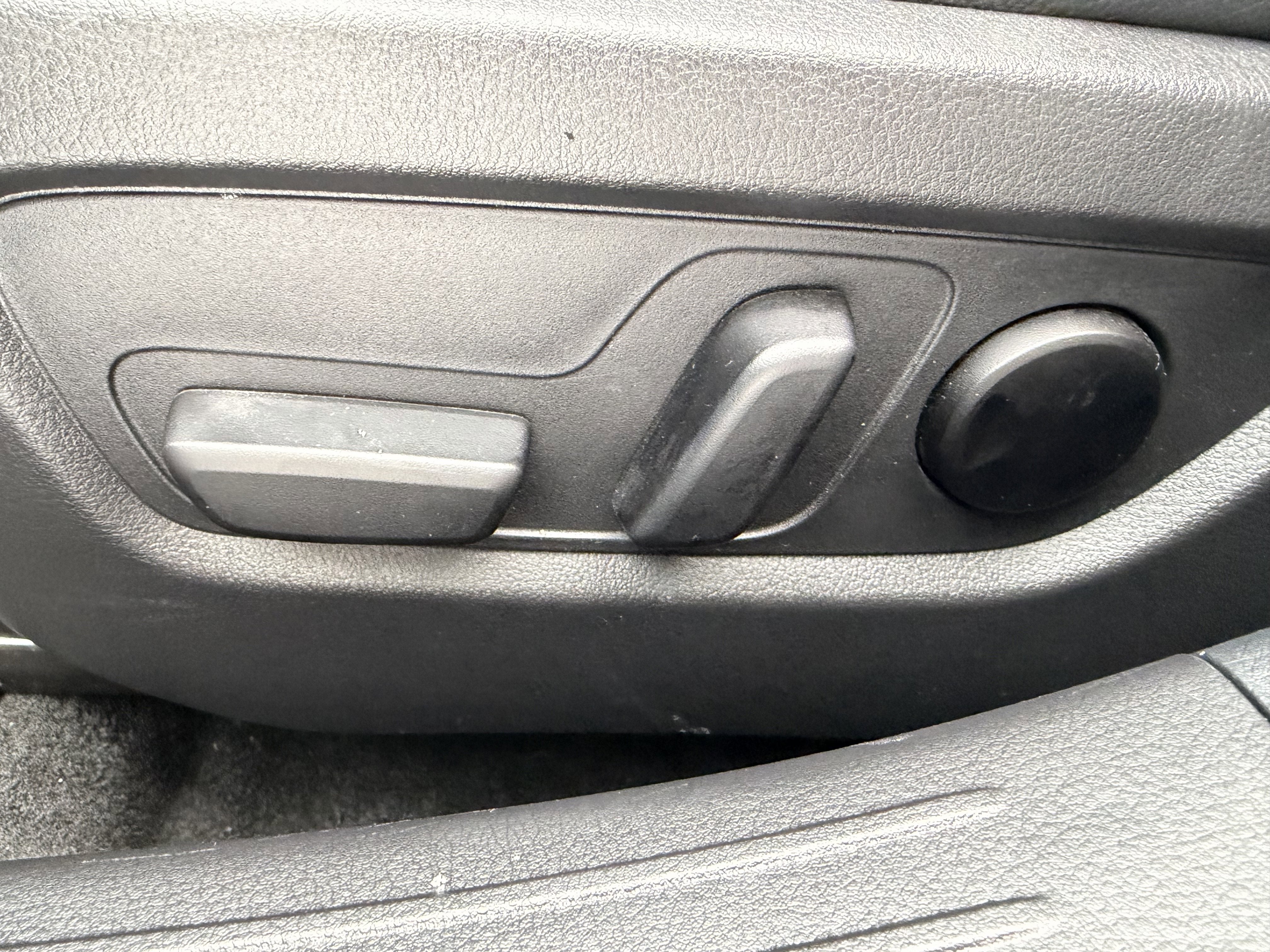 2024 Mazda Mazda CX-50 2.5 S Premium Package