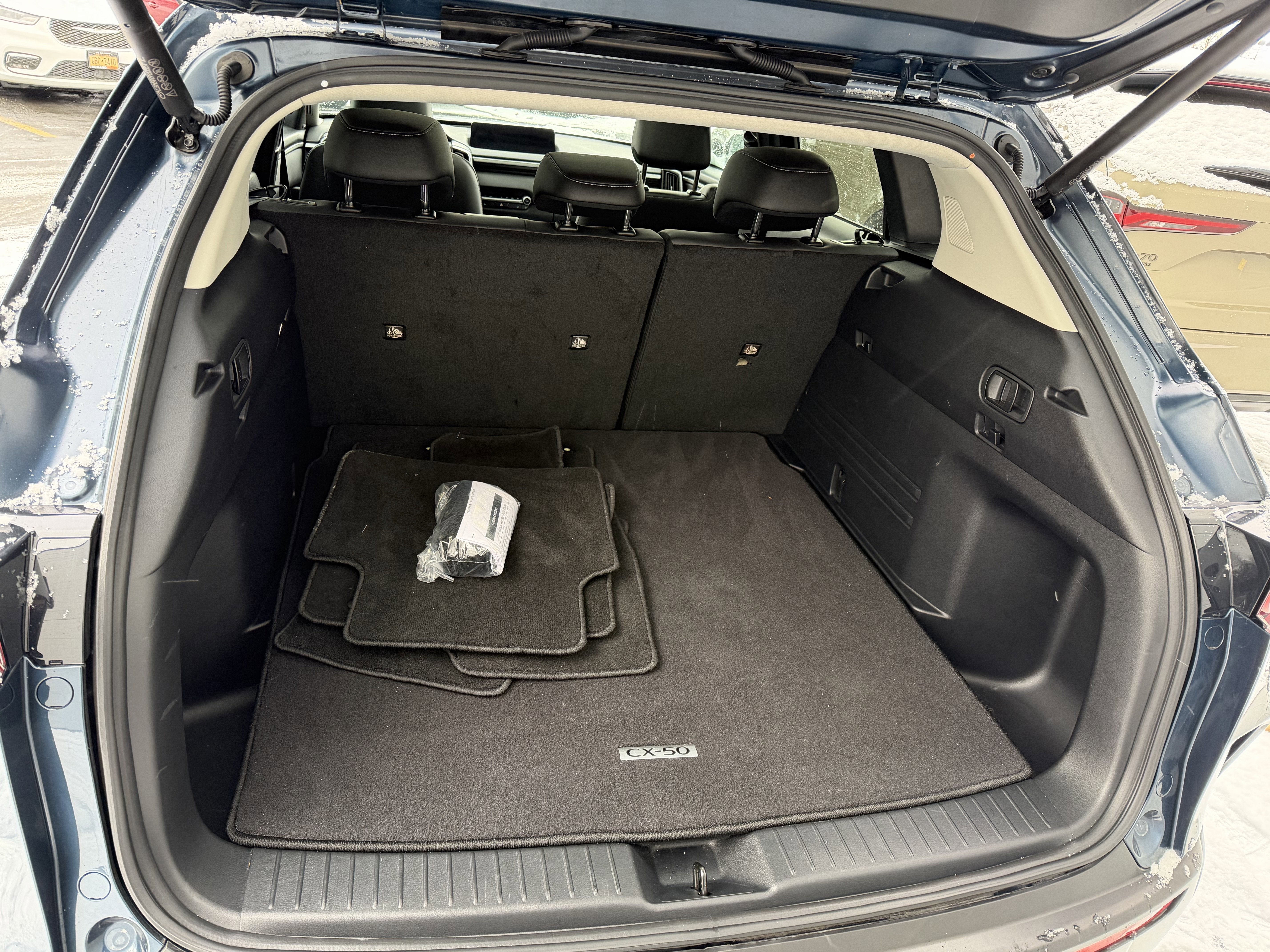 2024 Mazda Mazda CX-50 2.5 S Premium Package