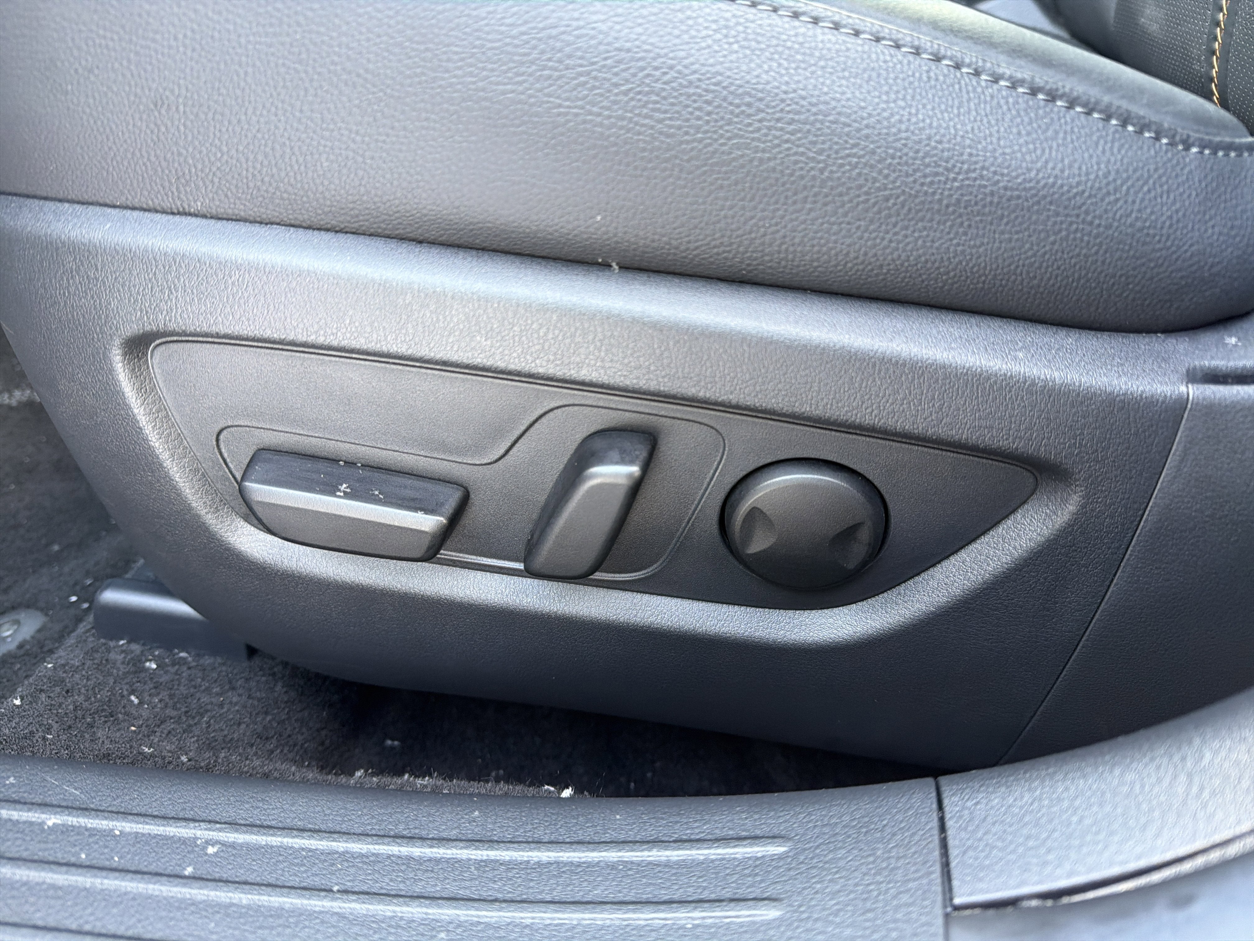 2025 Mazda Mazda CX-50 2.5 S Premium Plus Package AWD