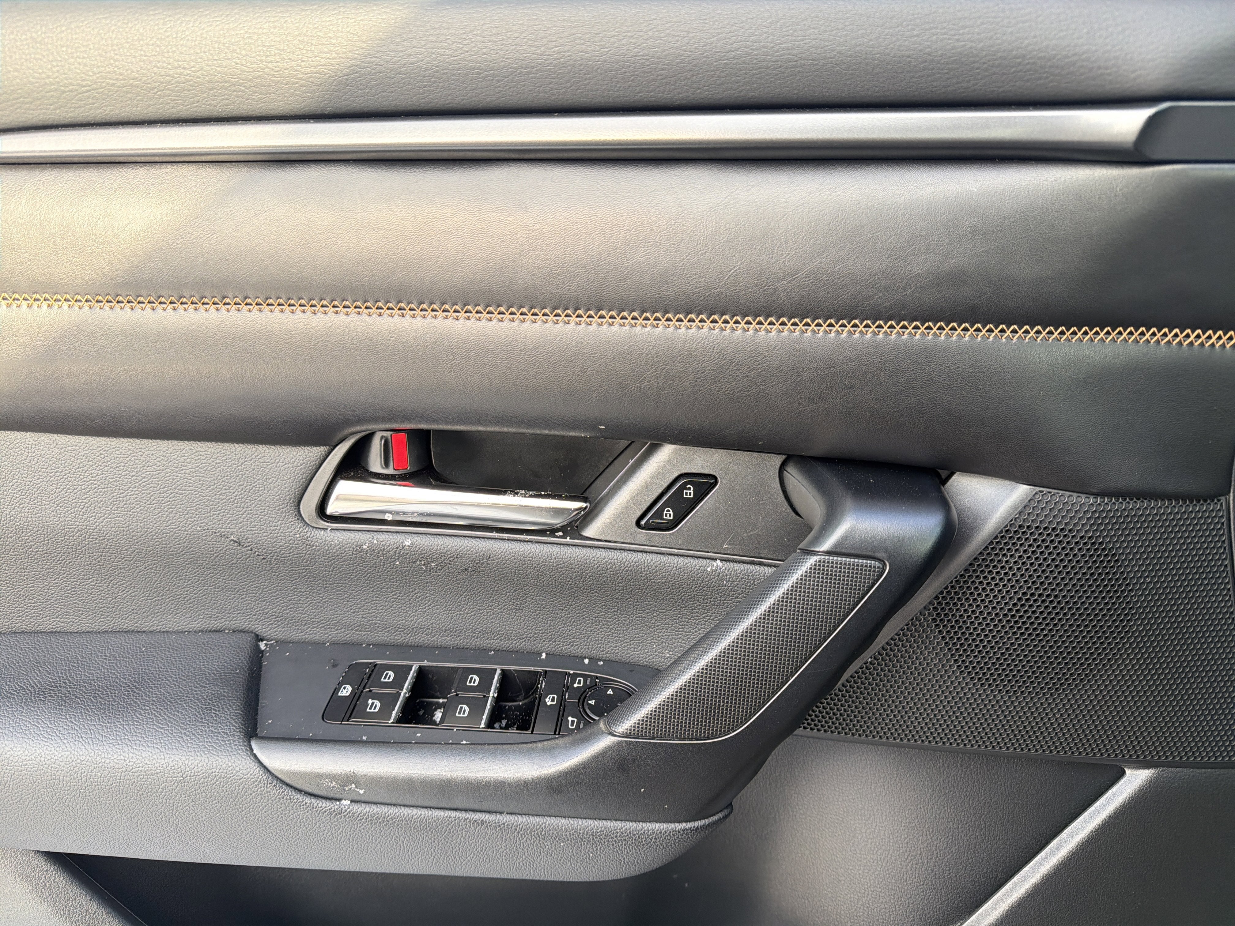 2025 Mazda Mazda CX-50 2.5 S Premium Plus Package AWD