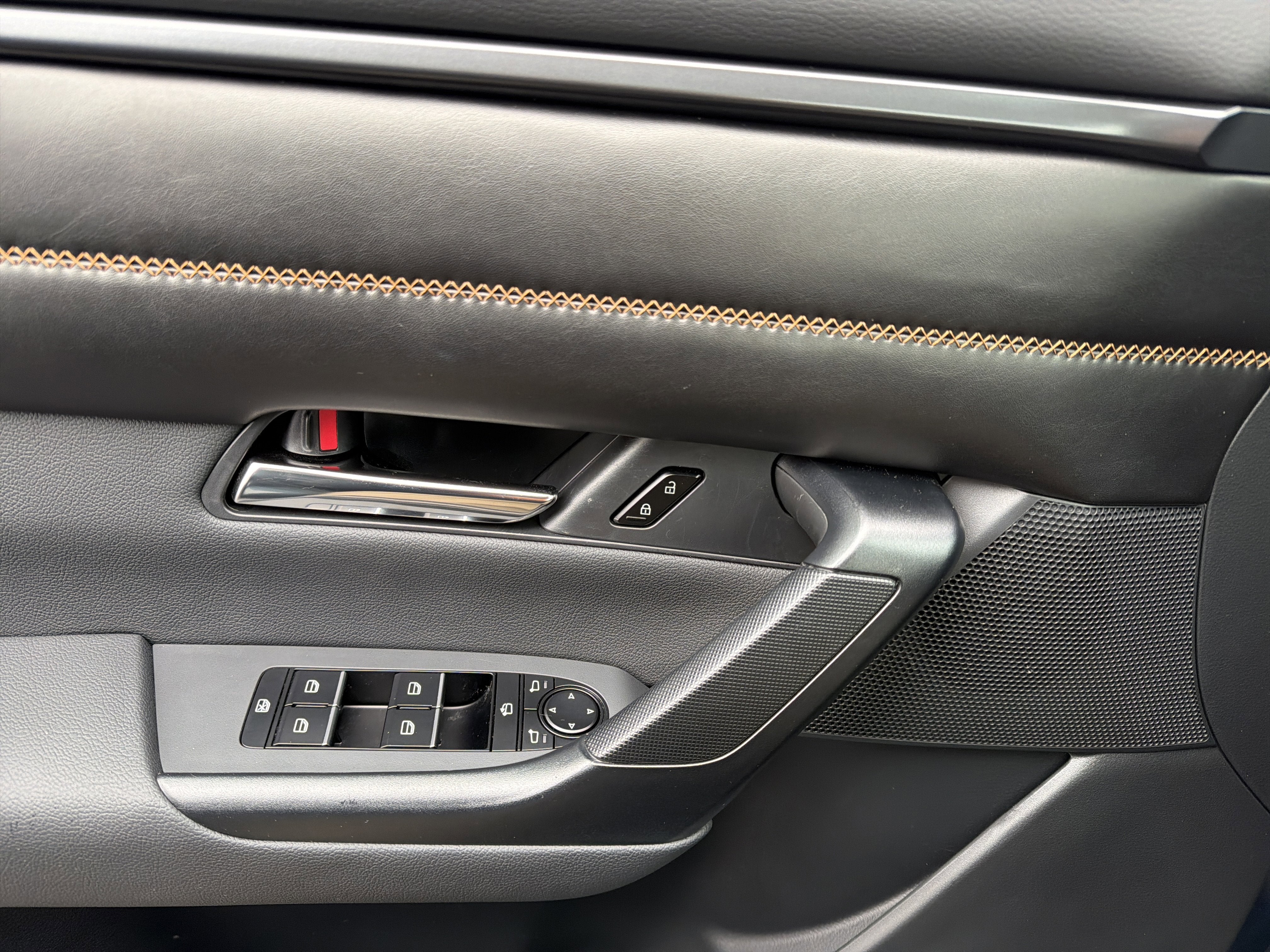 2025 Mazda Mazda CX-50 2.5 S Premium Plus Package