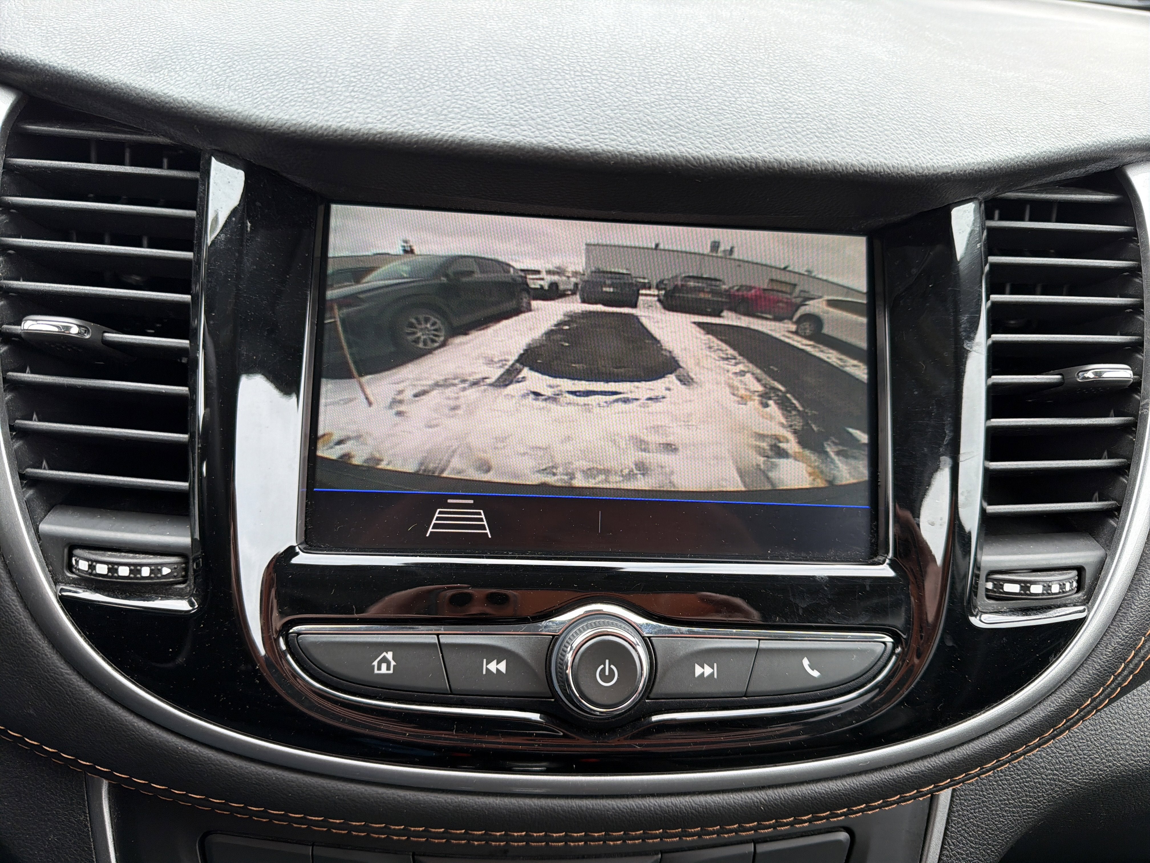 2022 Chevrolet Trax AWD 4dr LT