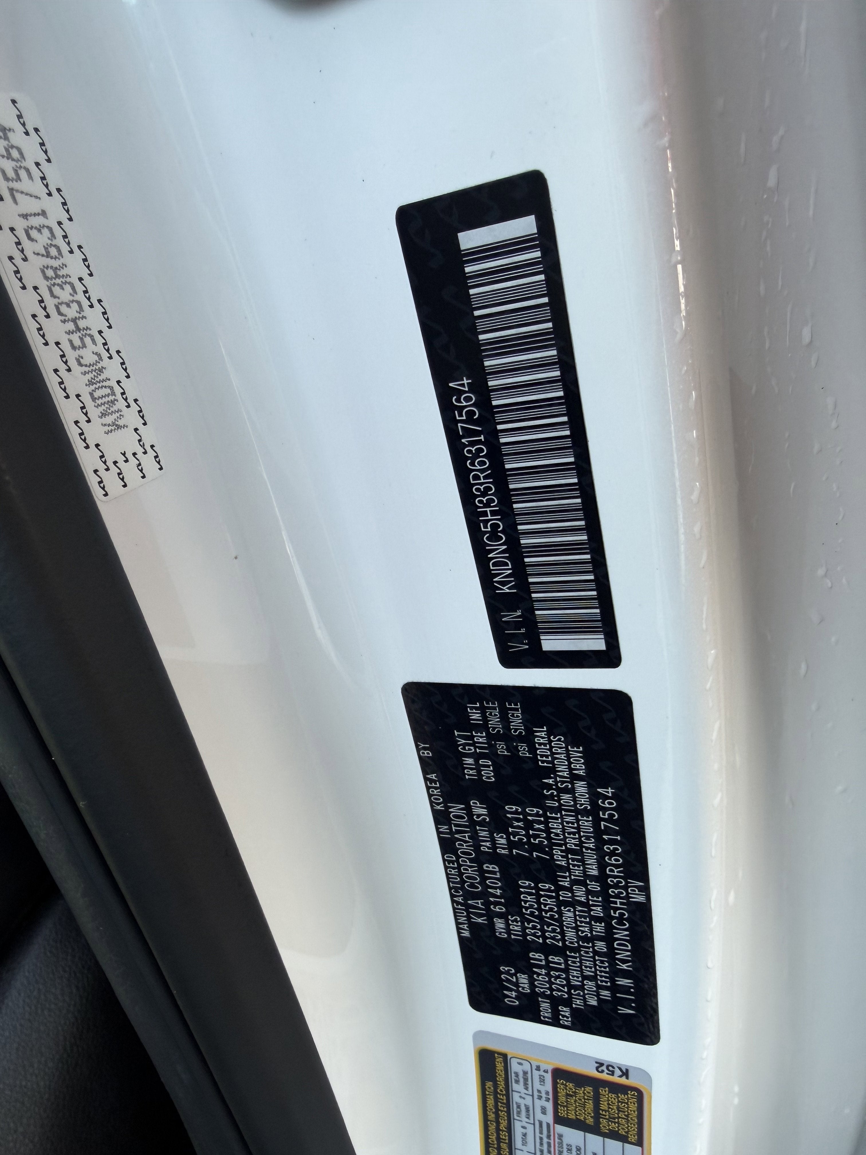 2024 Kia Carnival EX