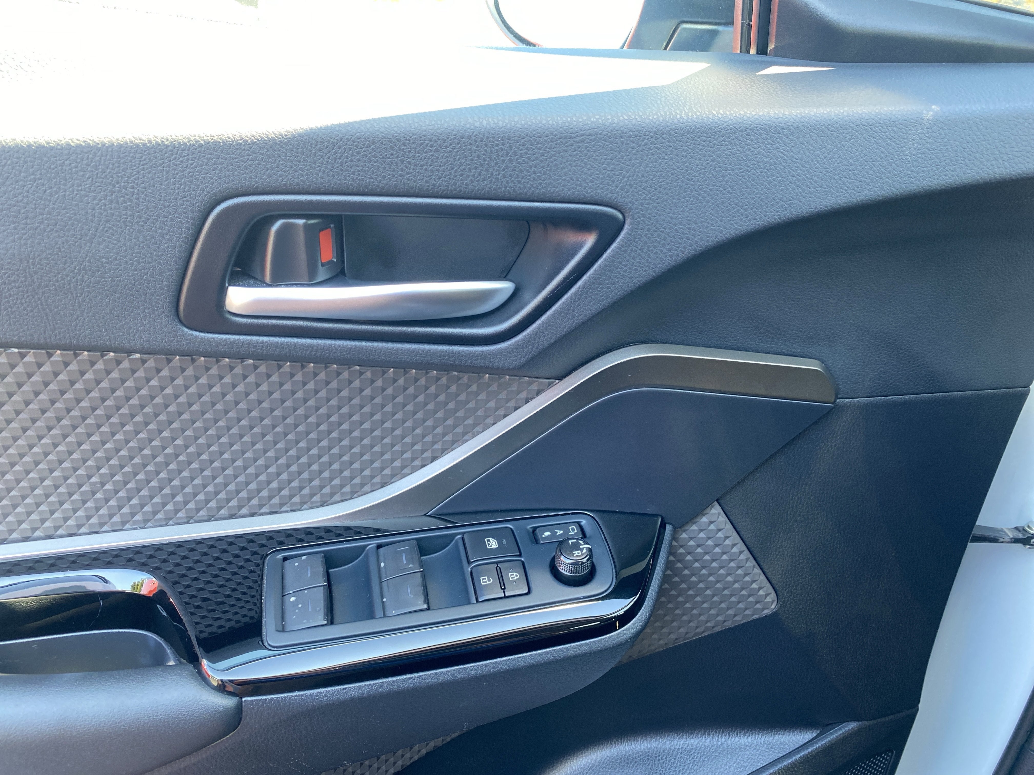 2022 Toyota C-HR Limited